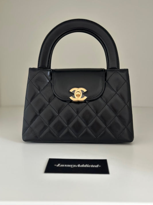 CHANEL MINI  image 0