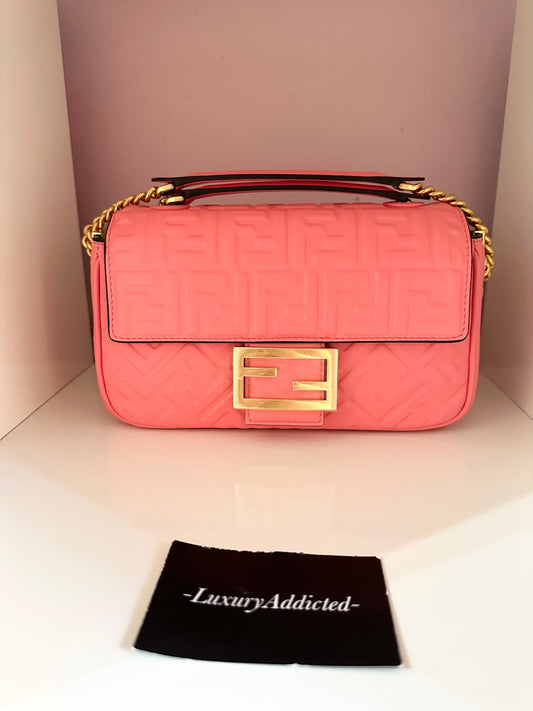FENDI BAGUETTE CHAIN  image 0